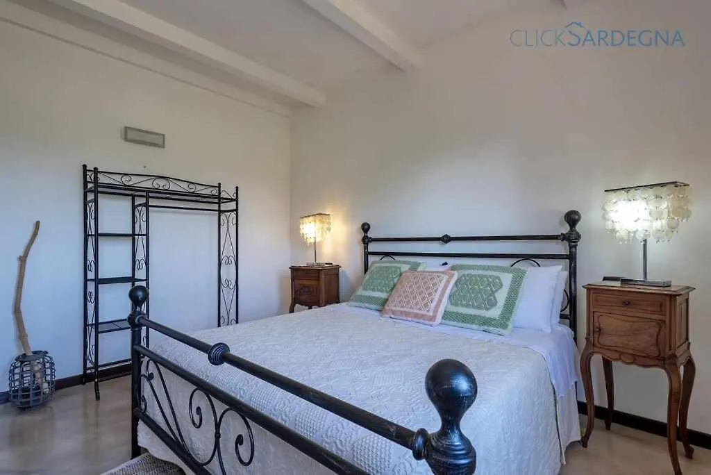 Maison Du Bonheur Exclusive Retreat For Peace Of Mind Olmedo Ιταλία